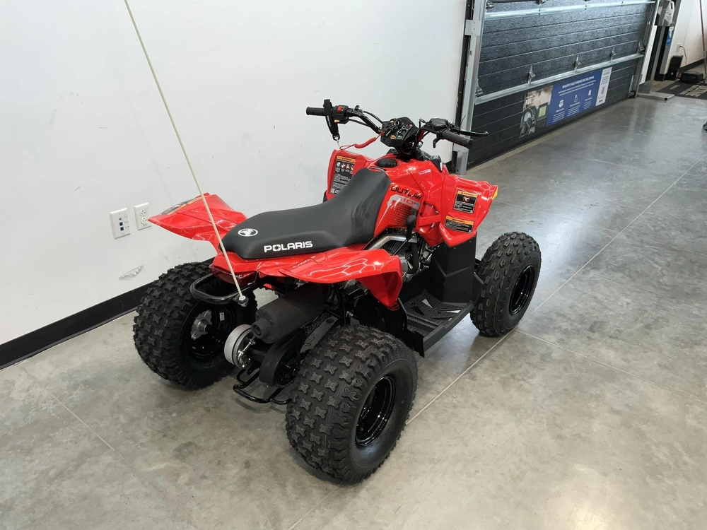 Polaris Outlaw 110 Efi 2026 alt