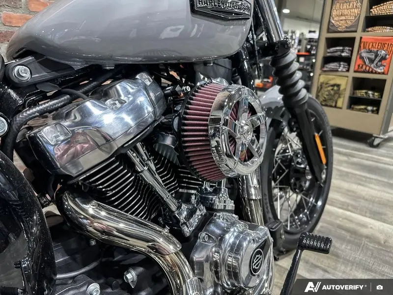 2025 Harley-Davidson FXBB - Street Bob® thumbnail 8