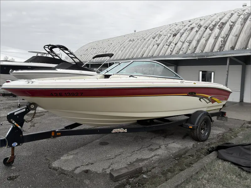 2003 Sea Ray 182 SRX thumbnail 3