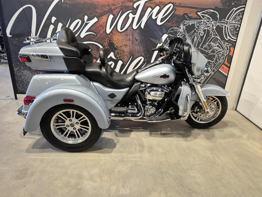 Harley-davidson Trike Tri Glide Ultra Flhtcutg 2023 alt