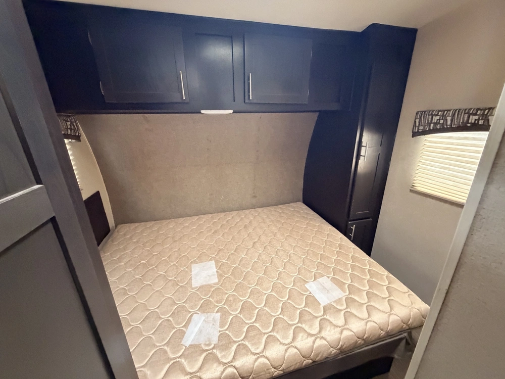 2015 Jayco Octane 26y alt