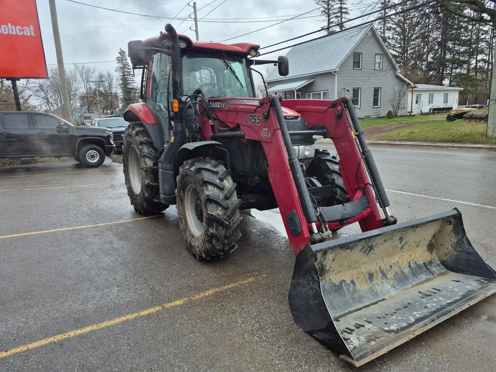 2017 Case IH Maxxum 125