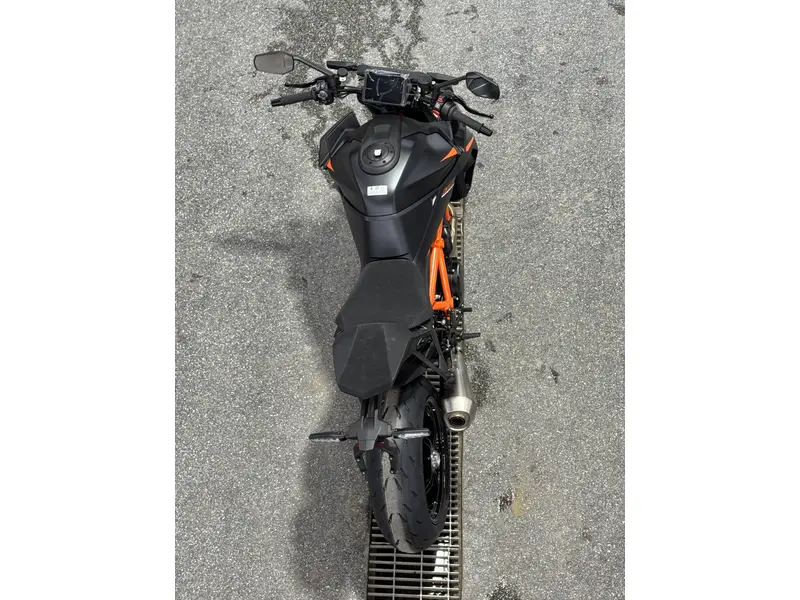 2026 KTM 1390 R EVO thumbnail 12