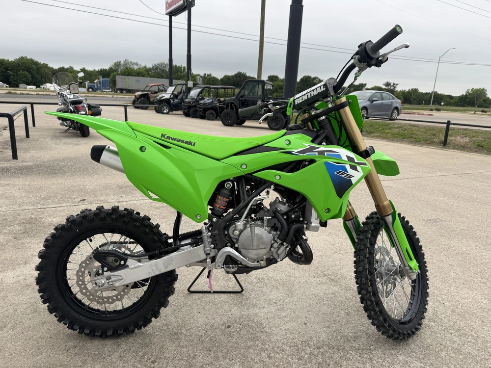 2026 Kawasaki Kx™ 85 alt