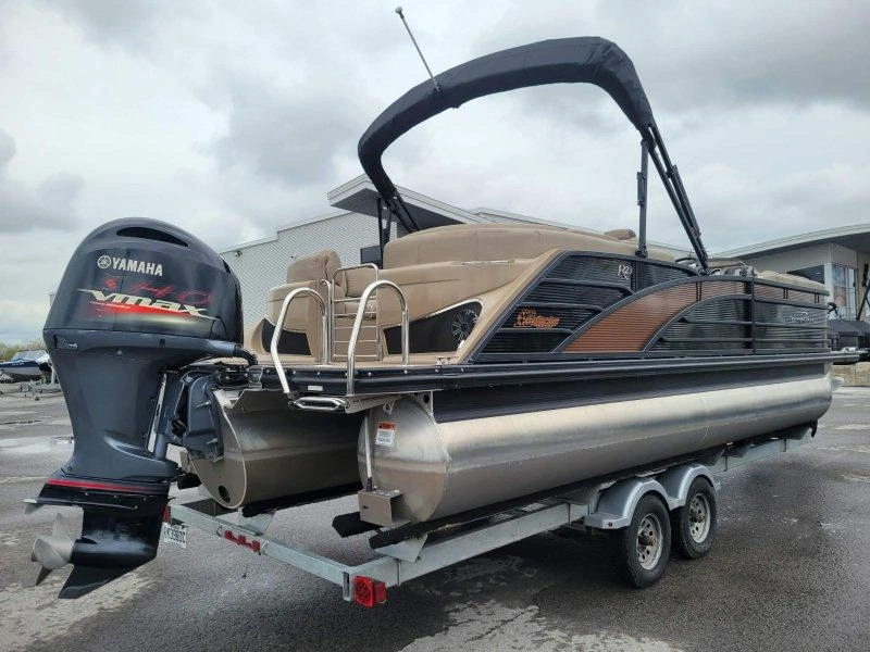2019 Bennington Marine R 23 Fastback 3 Tubes / Vf150 alt