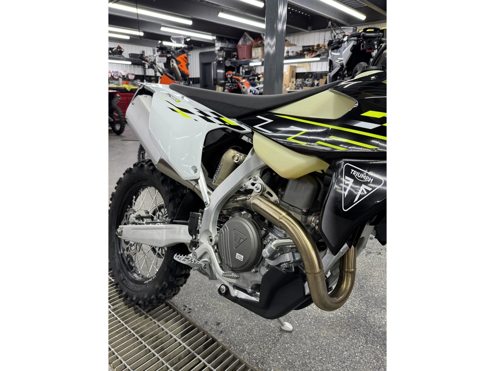 2026 Triumph Tf 450-e alt