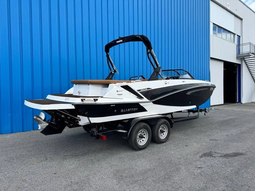 Glastron 245 Gtd 6.2l/b3 Mercruiser 2021 alt