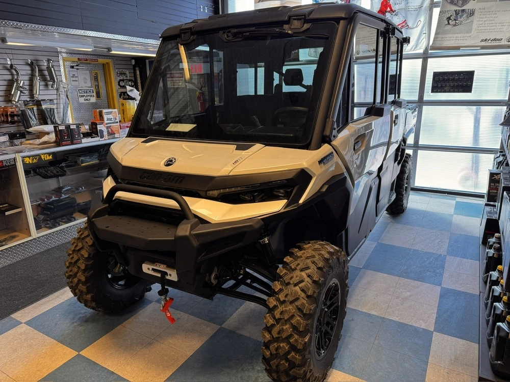 2026 Can-am 6mte Defender Max Ltd Hd11 alt