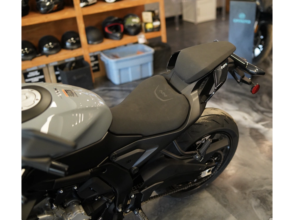 Cfmoto 675 Nk 2026 alt