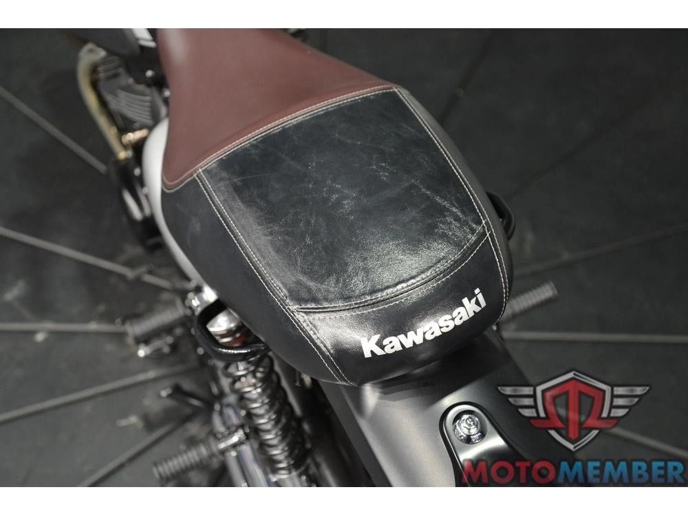 2020 Kawasaki W800 Cafe alt
