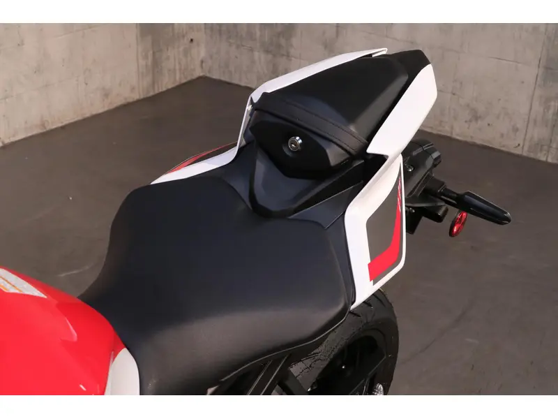 2026 Yamaha YZF-R9 70E ANNIVERSAIRE thumbnail 5
