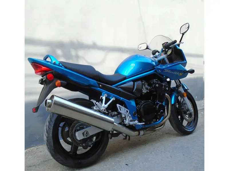 Suzuki Bandit 650 2005 alt