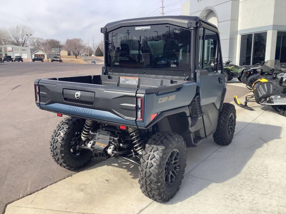 2026 Can-am Defender Limited Hd11 alt