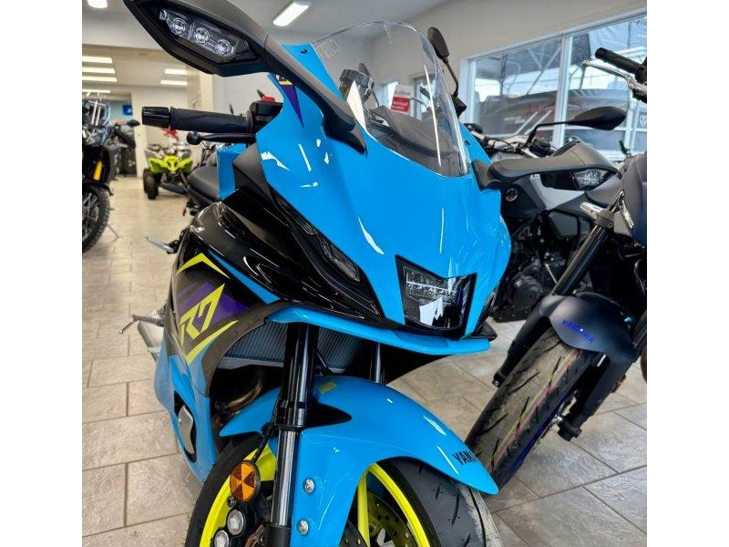 Yamaha Yzf-r7 2026 alt