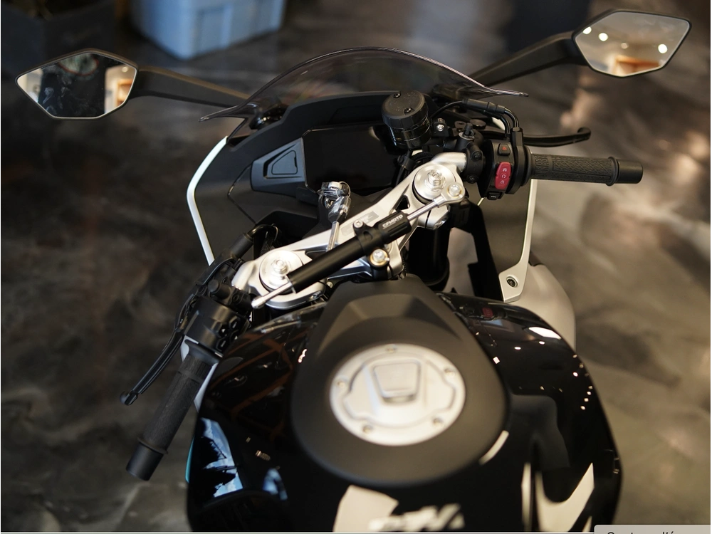 2026 Cfmoto 675 Ss alt