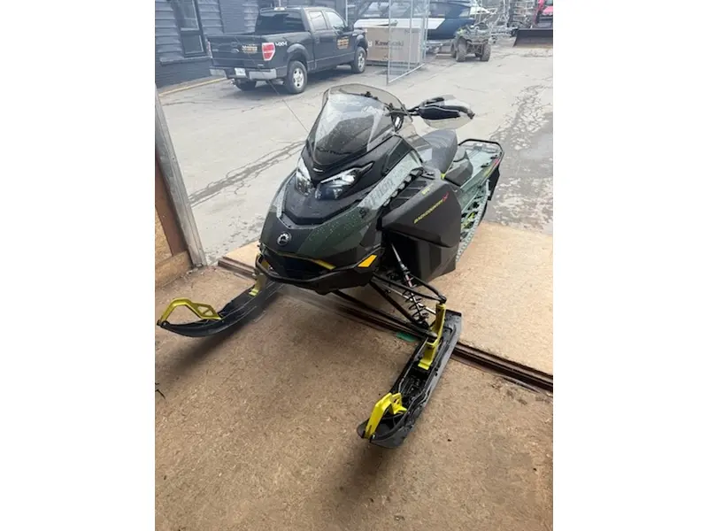 Ski-Doo BACKCOUNTRY X 850 2026