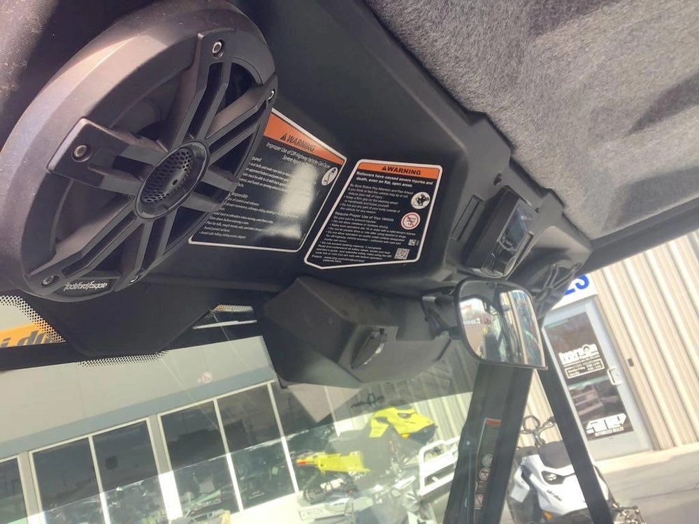 2024 Can-am Defender Limited Hd10 alt