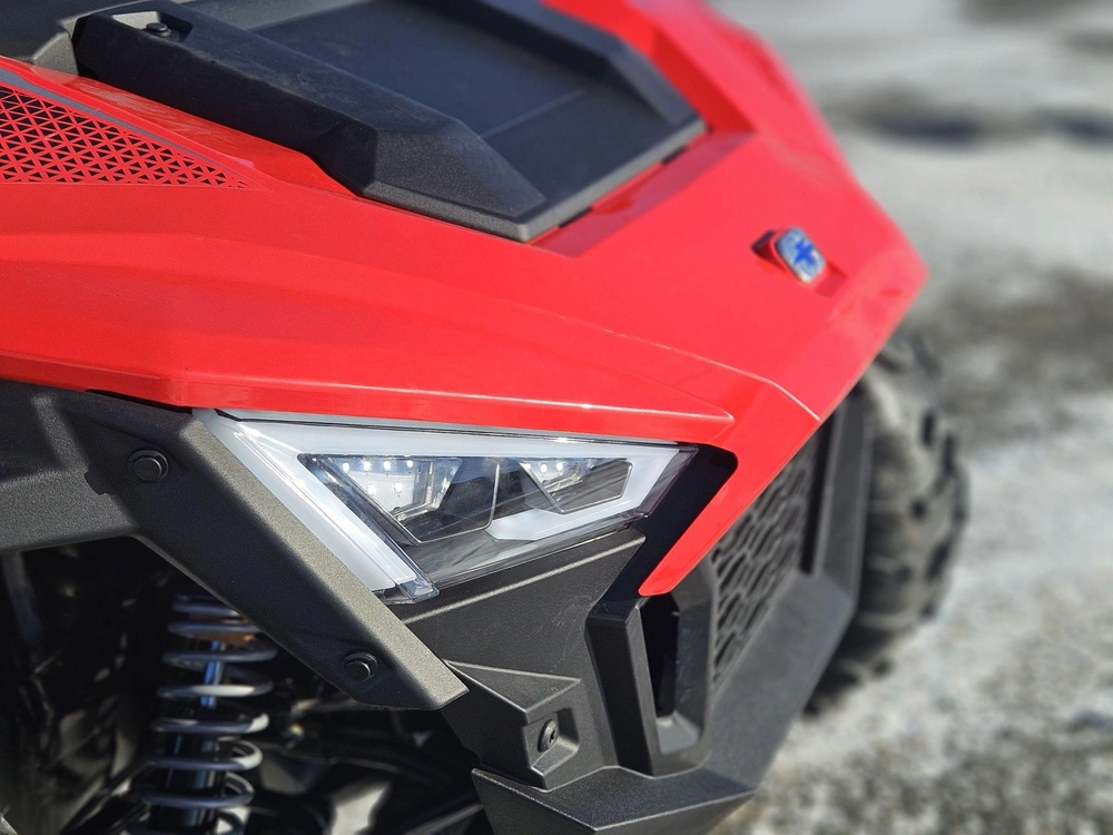 Polaris Polaris Rzr 200 Efi 2026 alt