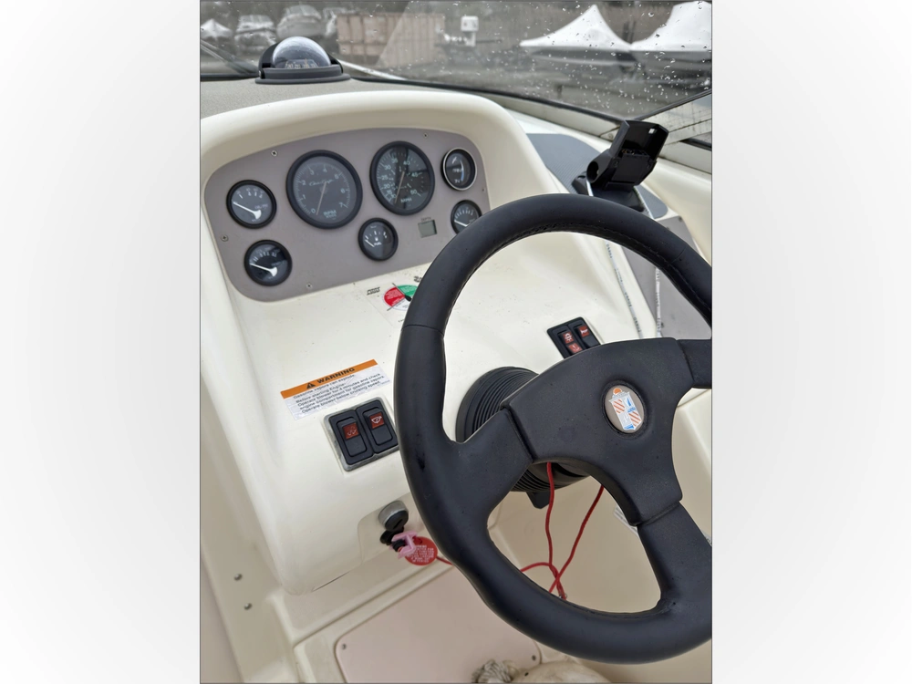 1993 Chris-craft 238 Concept alt