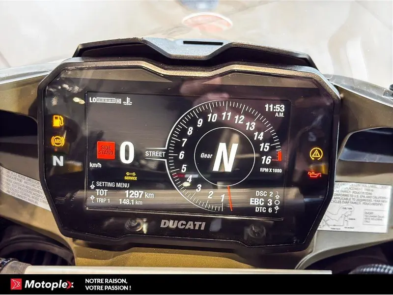 2023 Ducati PANIGALE V4S BLACK thumbnail 7