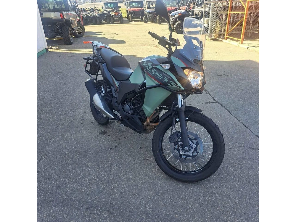 2023 Kawasaki Versys®-x 300 Abs alt