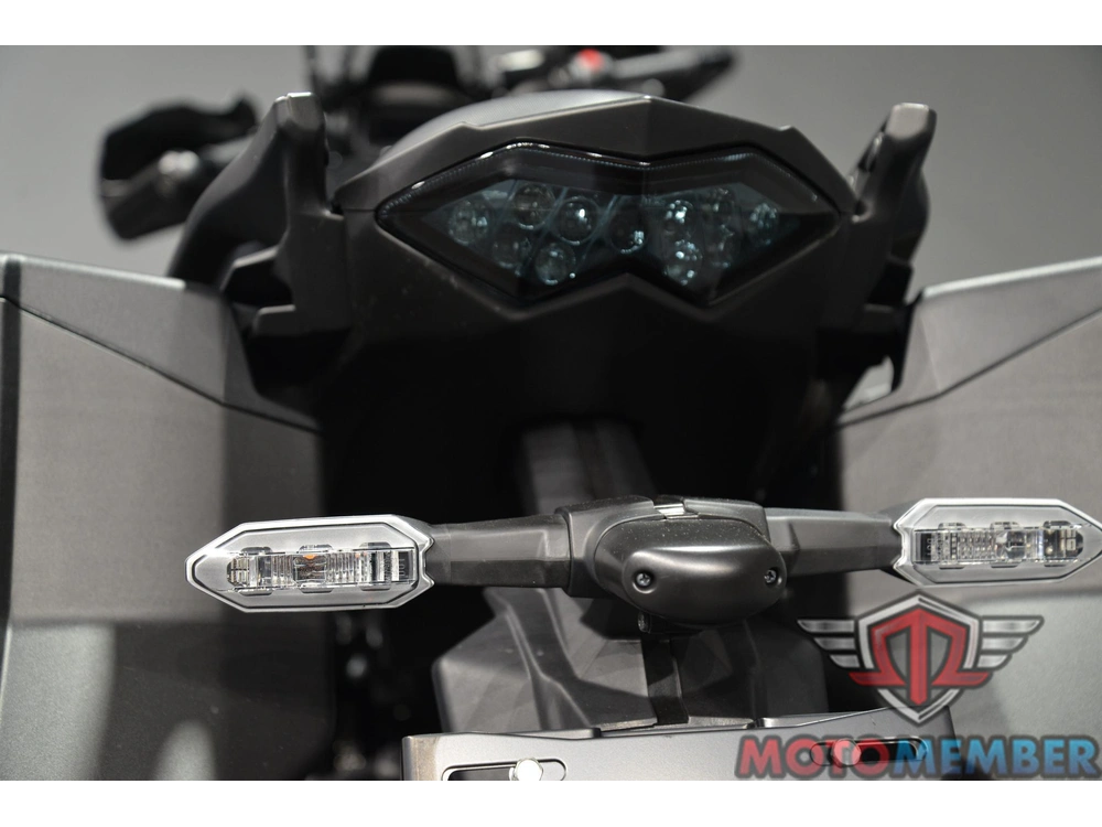 2023 Kawasaki Versys® 650 Lt alt