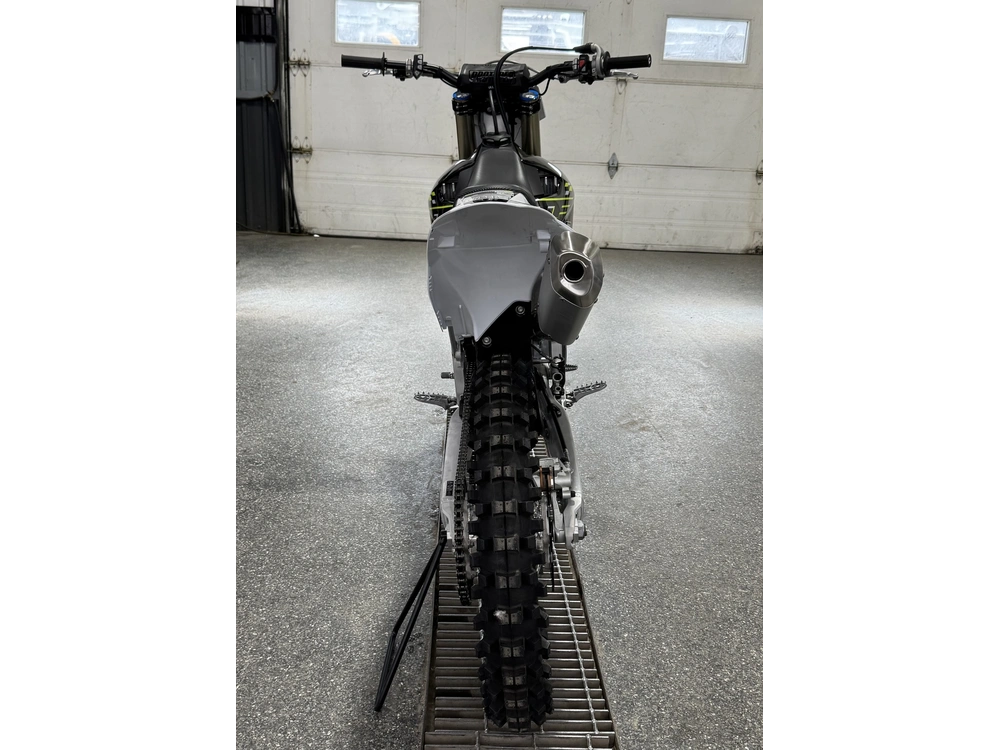 Triumph Tf 250-x 2026 alt