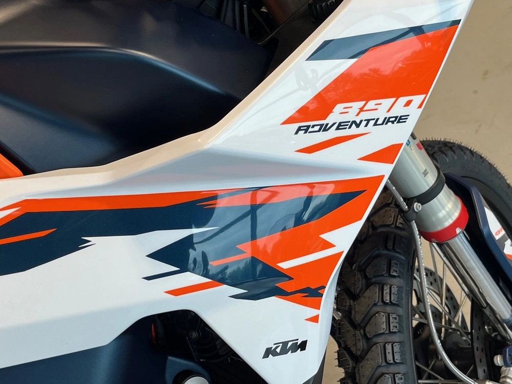 2026 Ktm 890 Adventure R alt
