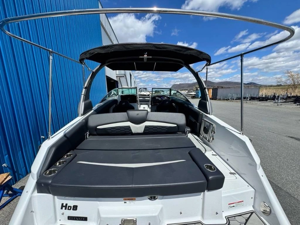 2024 Four Winns Hd8 Mercruiser 6.2l / Bravo 3 alt