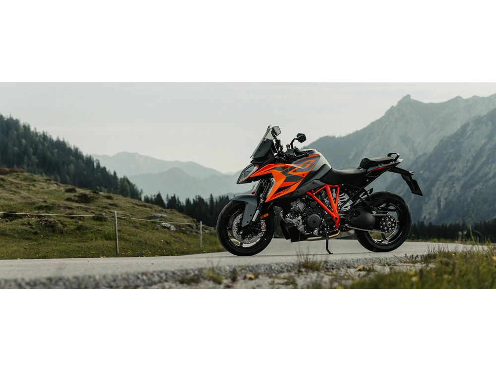 2024 Ktm 1290 Super Duke Gt Valise Inclue alt