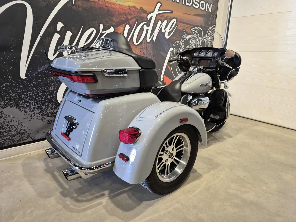 Harley-davidson Tri Glide Ultra 114 Flhtcutg 2024 alt