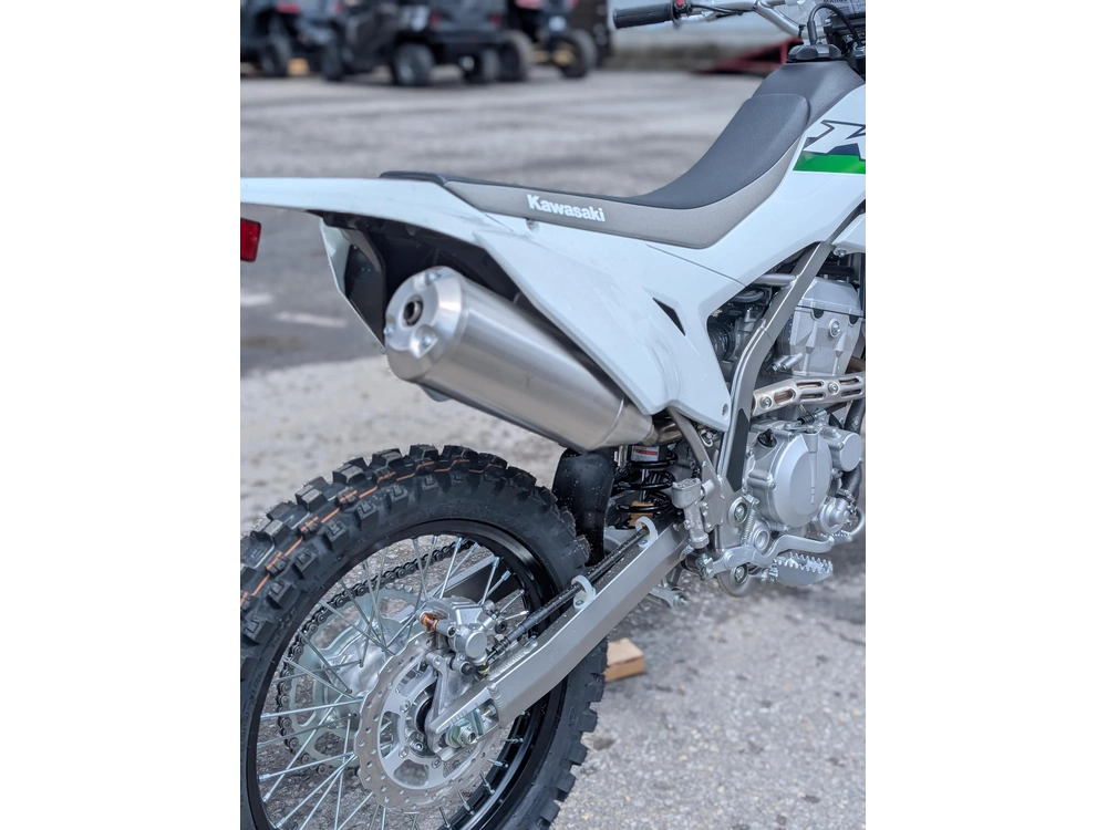 2026 Kawasaki Klx300 R Blanc 🎯 Moto Trail 300cc Performance Hors Route Crf300f Wr250f Maniable Sentier Technique 🟢 alt