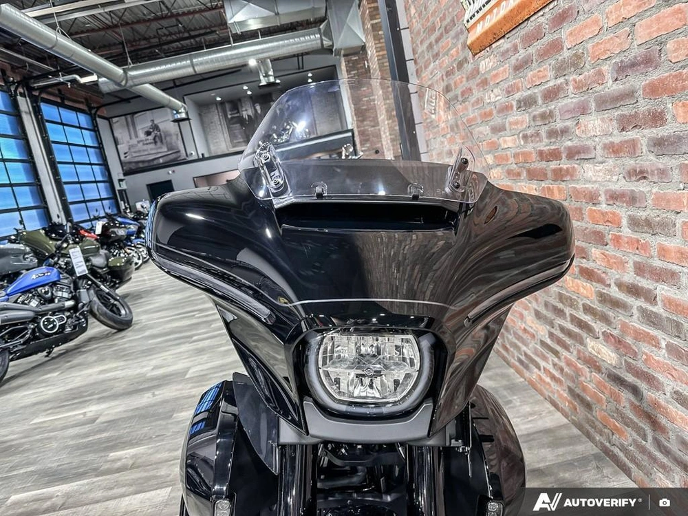 2026 Harley-davidson Street Glide Limited alt