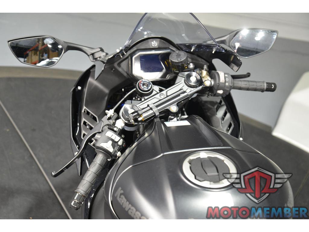 2025 Kawasaki Ninja ZX-10R Base for Sale