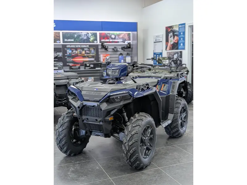 Polaris SPORTSMAN 850 PREMIUM SPRINGFIELD BLUE | 🌍 Concurrents : Outlander 850 / CForce 1000 🌍 | 2026