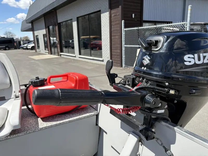 MirroCraft 4650 **MOTEUR SUZUKI 9.9HP!** 2022
