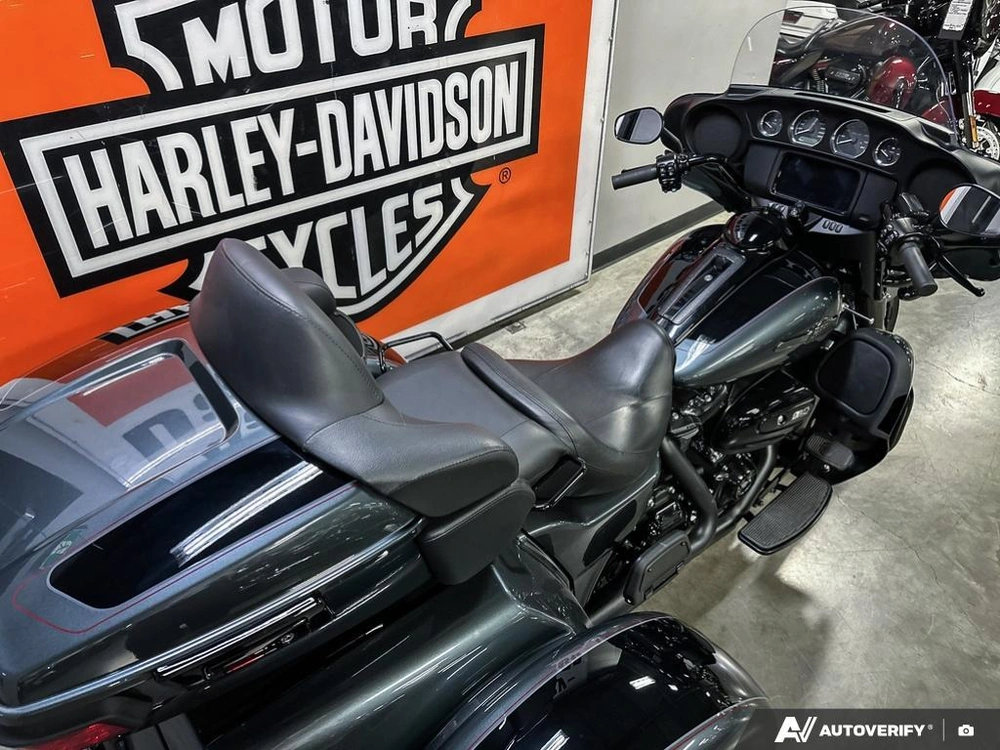 2025 Harley-davidson Tri Glide Ultra alt