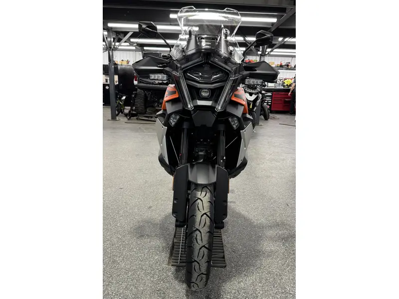 2027 KTM 1390 SUPER ADV S