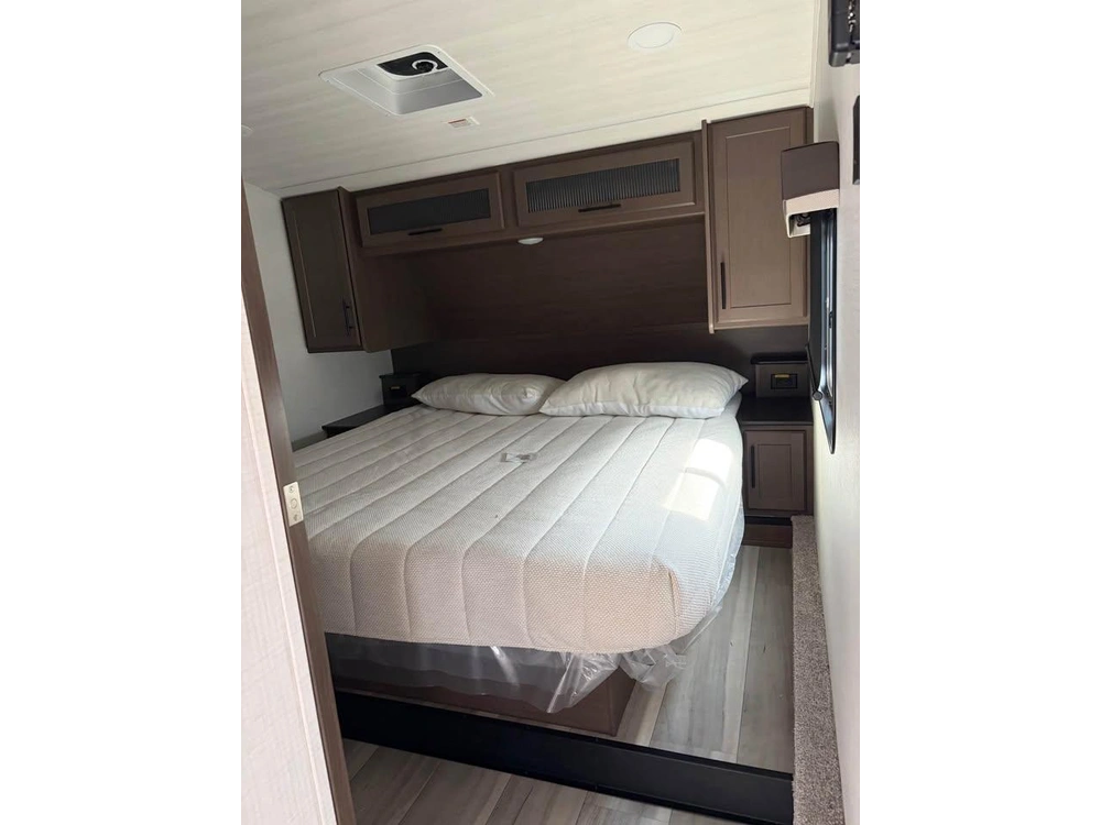 2026 Keystone Rv Cougar 28rli alt