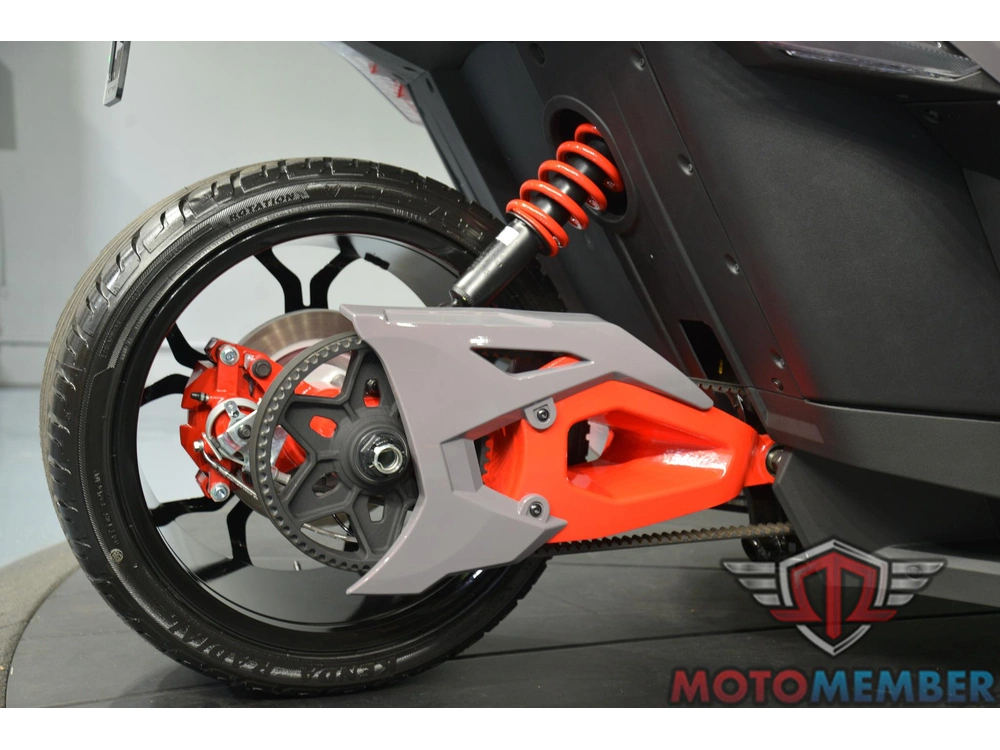 2026 Slingshot R Manual alt