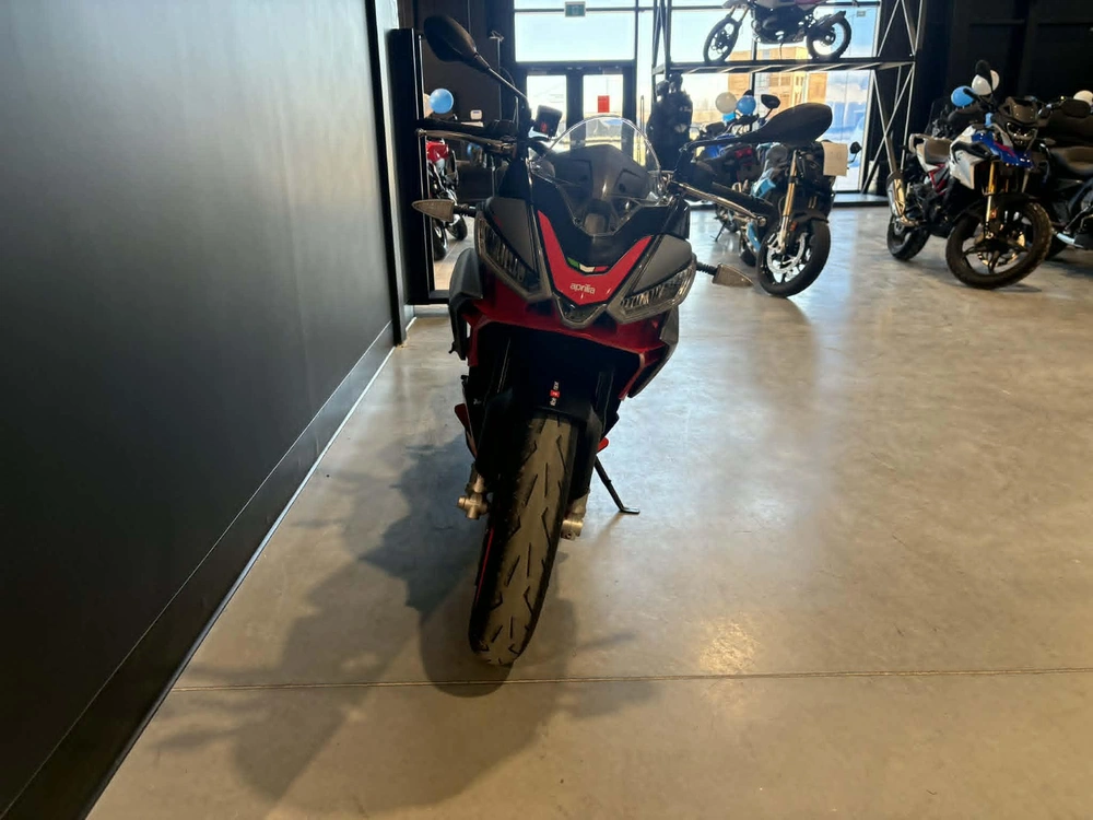 Aprilia Tuono 660 2021 alt