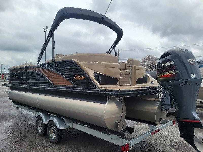2019 Bennington Marine R 23 Fastback 3 Tubes / Vf150 alt