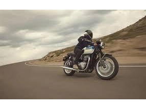 Triumph Bonneville T120 2026 alt