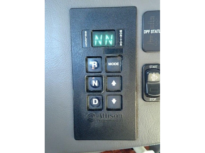 2010 Kenworth T370