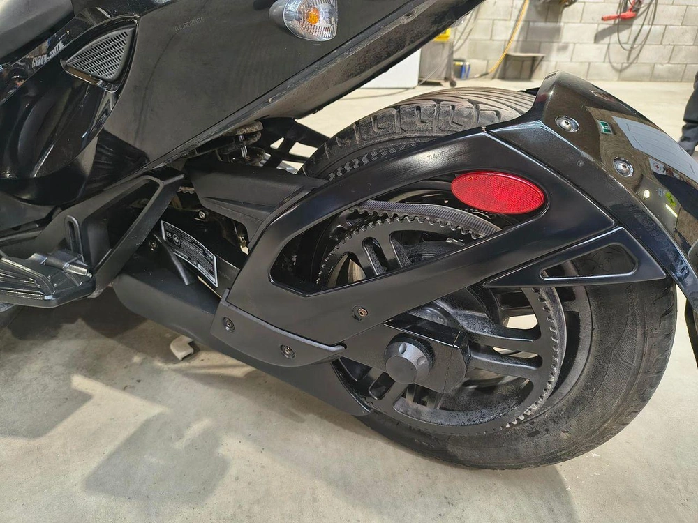 Can-am Spyder St S Se 5 2014 alt