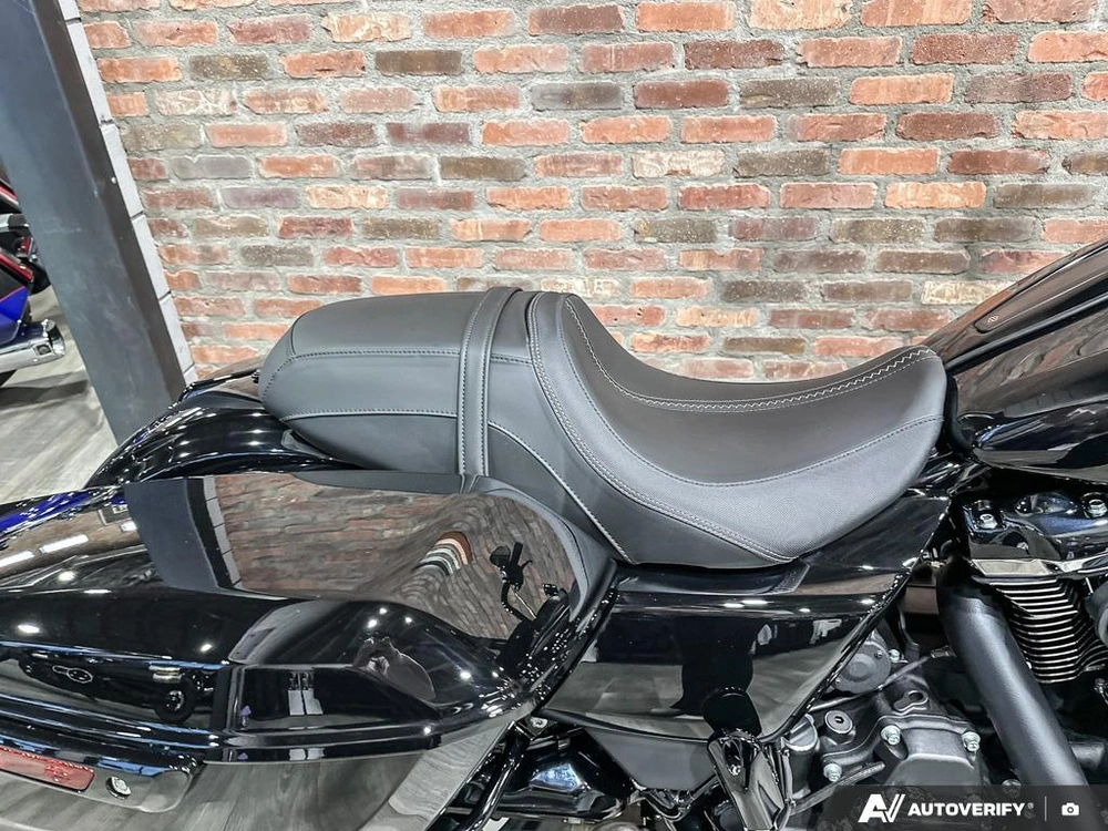 2026 Harley-davidson Road Glide alt