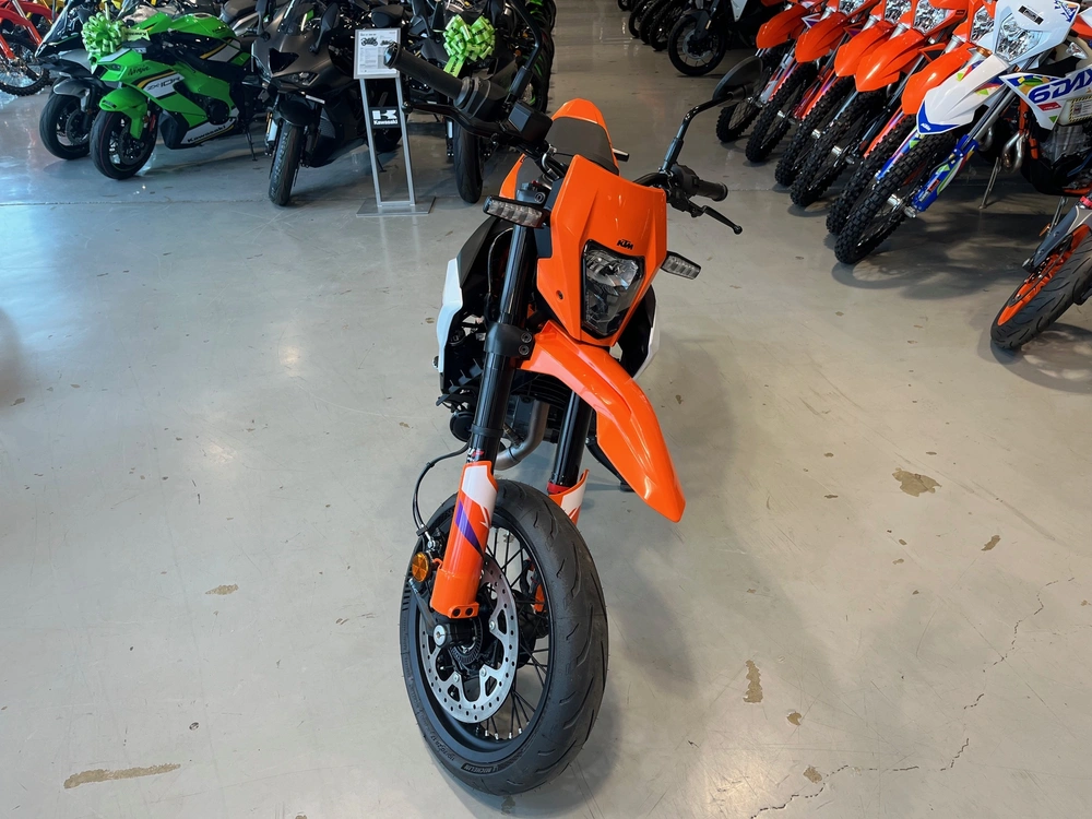 2026 Ktm 390 Smc R alt