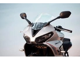 Triumph Daytona 660 2026 alt