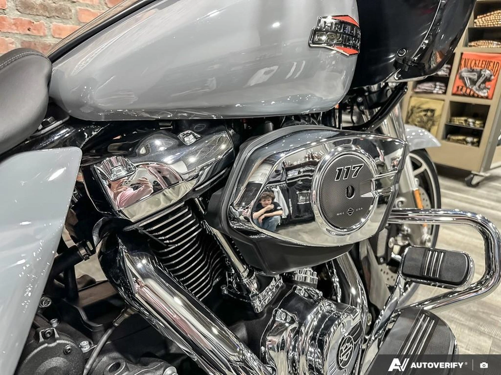 2026 Harley-davidson Road Glide alt