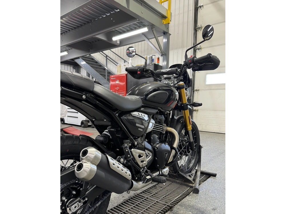 2026 Triumph Scrambler 400 Xc Gri alt